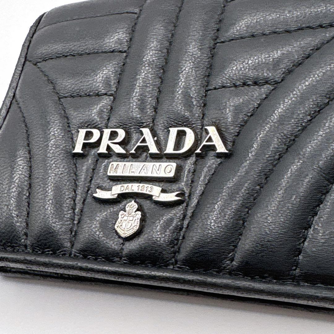 PRADA NAPPA IMPUNTURE二つ折り財布 キルティング