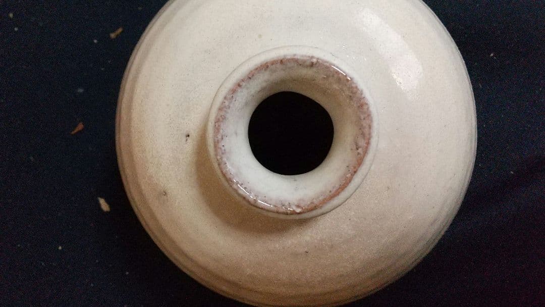 萩焼 壺  三輪栄造作   共箱 父は休雪