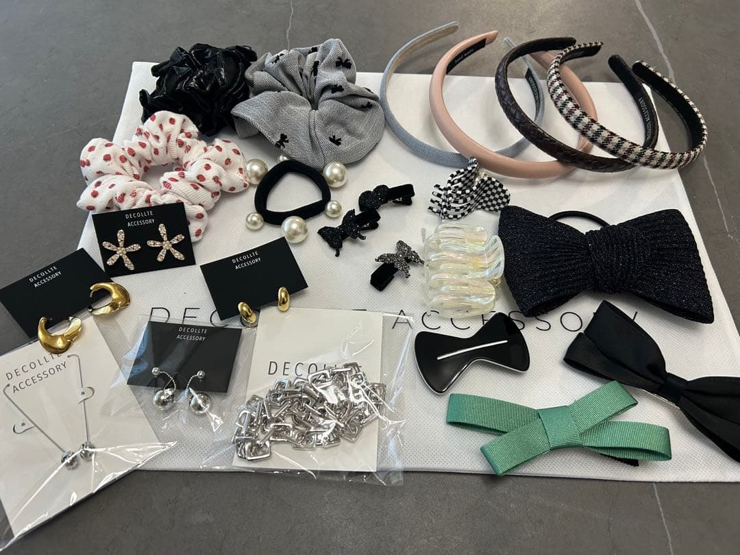 decollte accessory デコルテアクセサリー　福袋