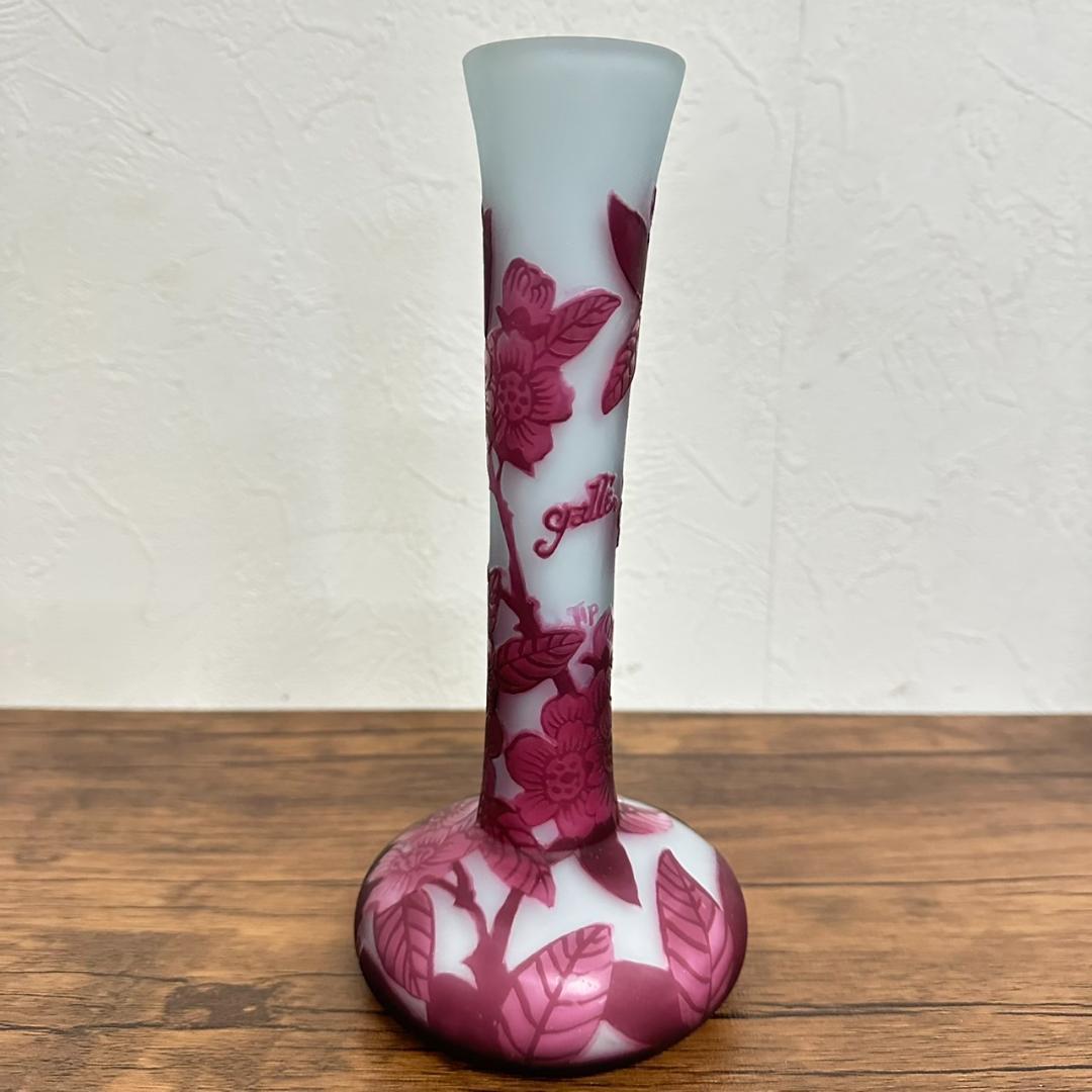 エミールガレ かわいいサイズ 一輪挿し　花瓶　カメオ彫り　被せガラス