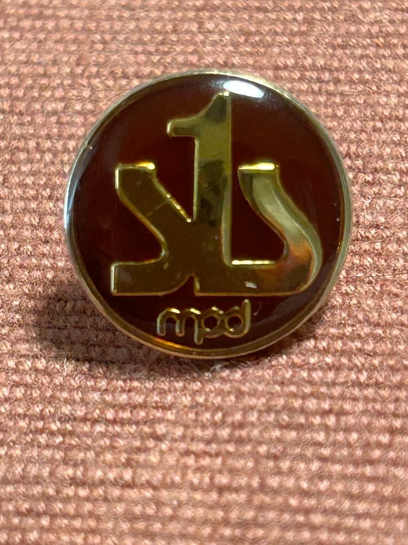 襟章　警視庁捜査一課　菊花紋　旭日章　3点セット　警察グッズ　バッジ　レプリカ