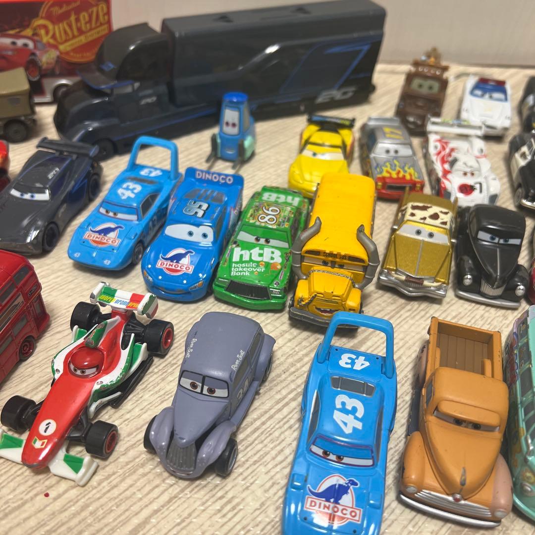 廃盤多数！カーズ ミニカー 39台セット トレーラー付き