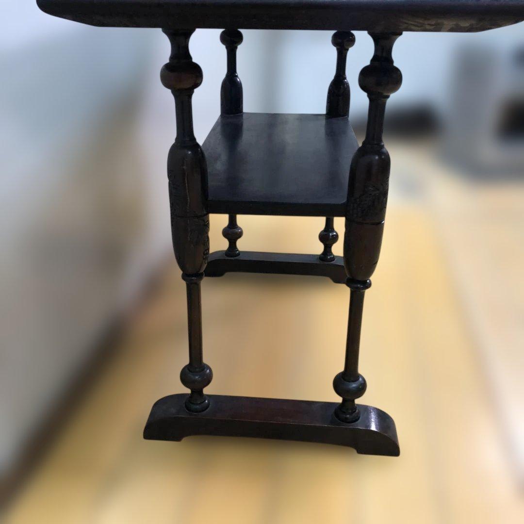 送料無料 アンティーク調 木製テーブル 葡萄彫刻 花台 飾り棚 　251214