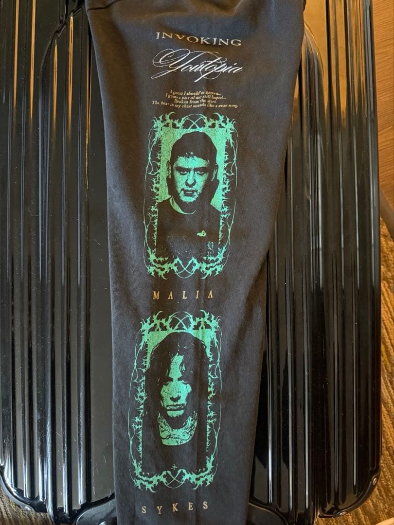 BRING ME THE HORIZON long sleeve ロンT