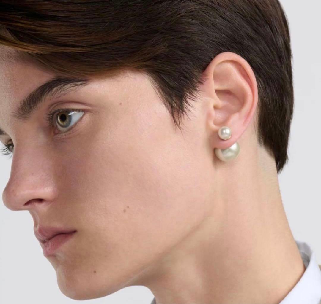 早い者勝ち 超美品 ディオールトライバル Dior Tribales