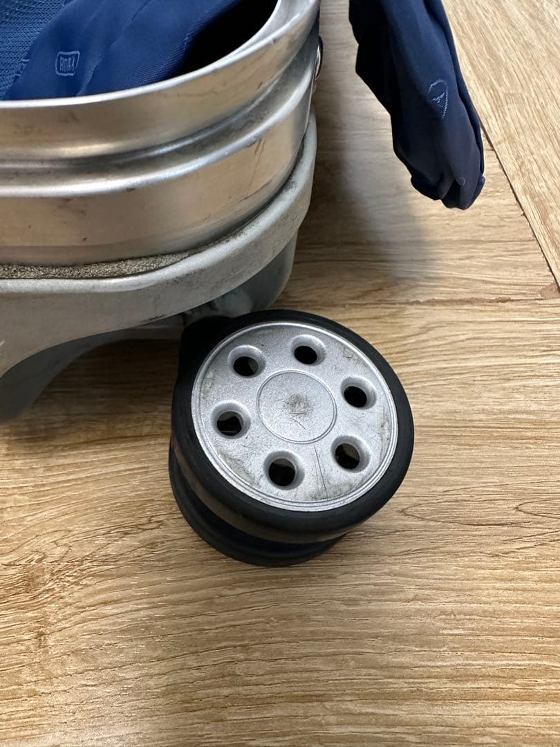 リモワ　トパーズ　104L かなり使い込んでます！