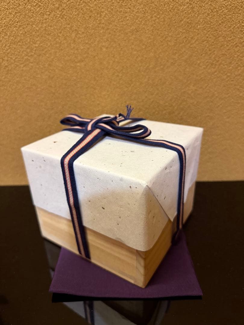 十一代大樋長左衛門（年雄）　大樋茶碗　ドット柄　共箱