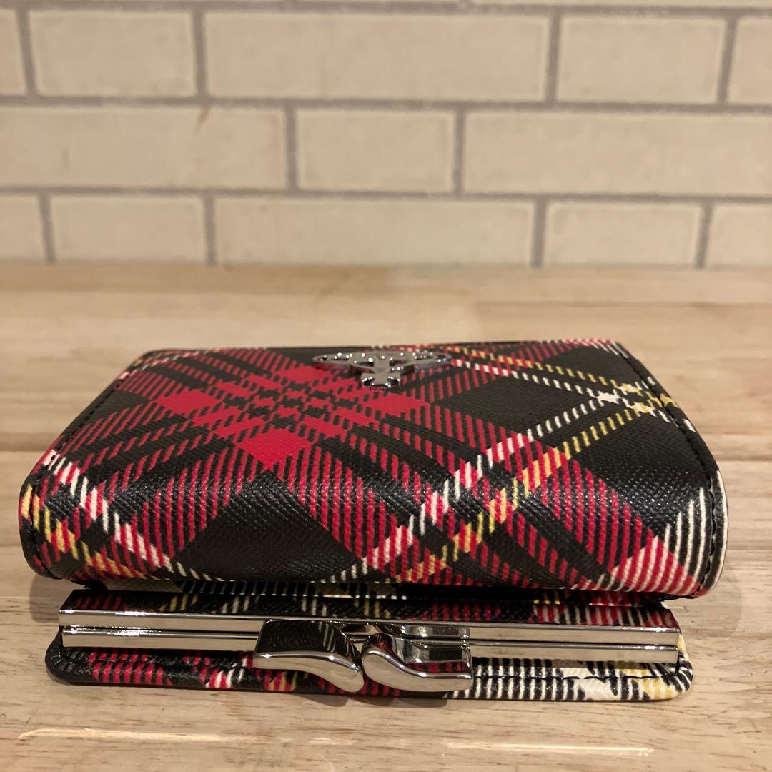 ❤️新品❤️Vivinne Westwood チェック柄がま口三つ折り財布　オーブ