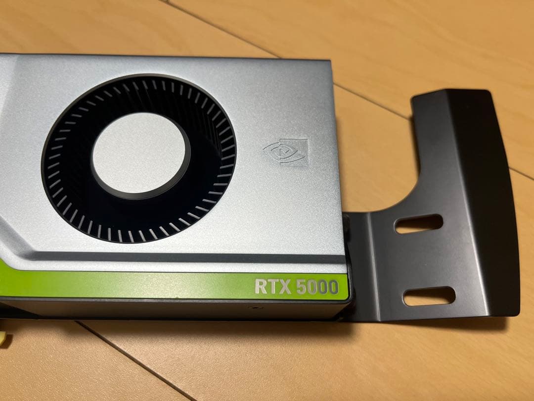NVIDIA QUADRO RTX5000 グラフィックボード 16GB 中古品