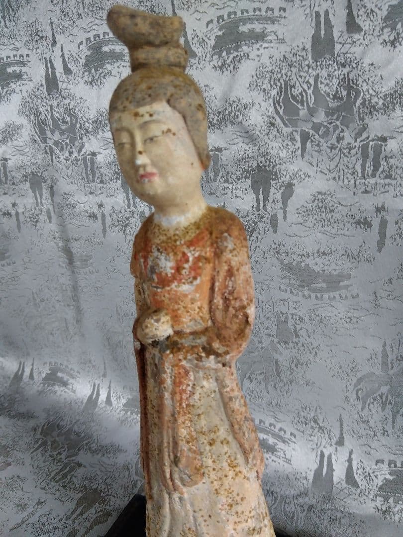 中国古代 加彩婦人俑　中国古美術