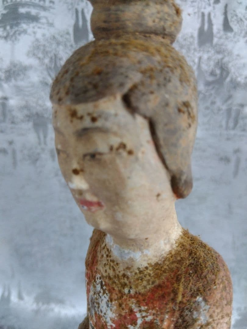 中国古代 加彩婦人俑　中国古美術