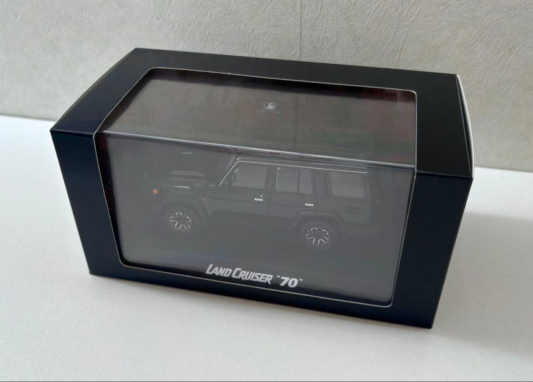 京商　ランドクルーザー70