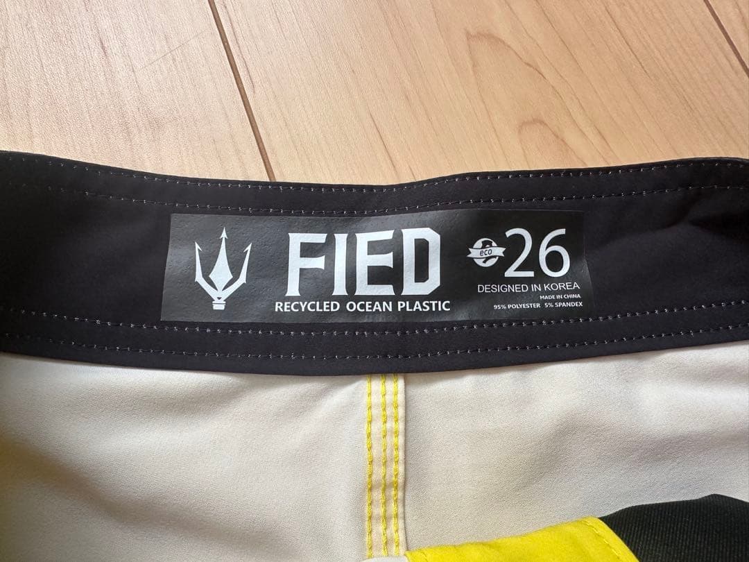 FIED フィジーク用サーフパンツ イエロー ストライプ