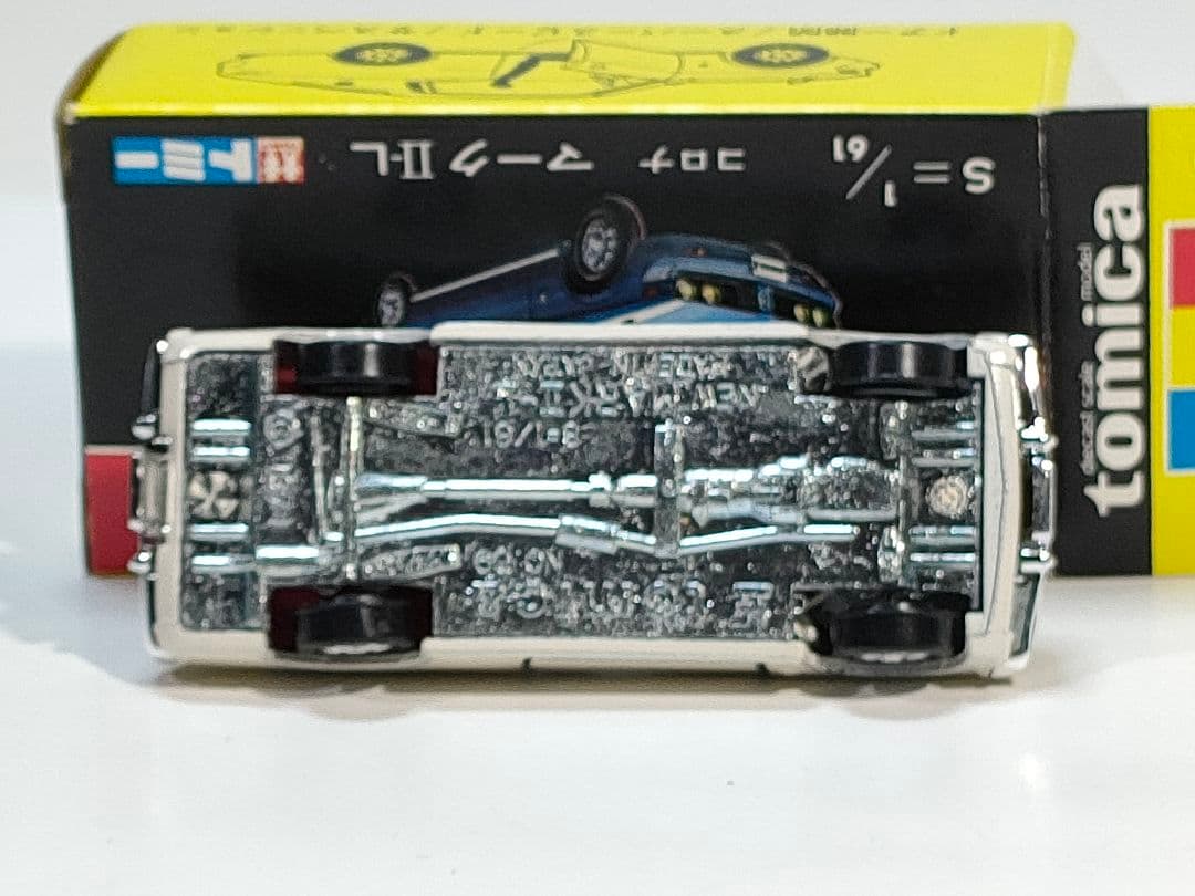 黒箱トミカ69　コロナマークⅡ-L　1E　美品　日本製　デッドストック