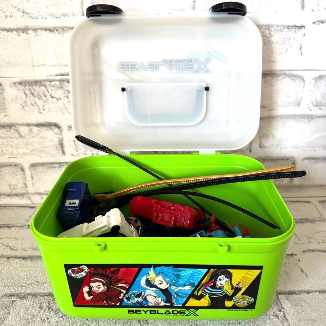 【まとめ売り】ベイブレードX エクストリームスタジアム＆ベイセット　おもちゃ