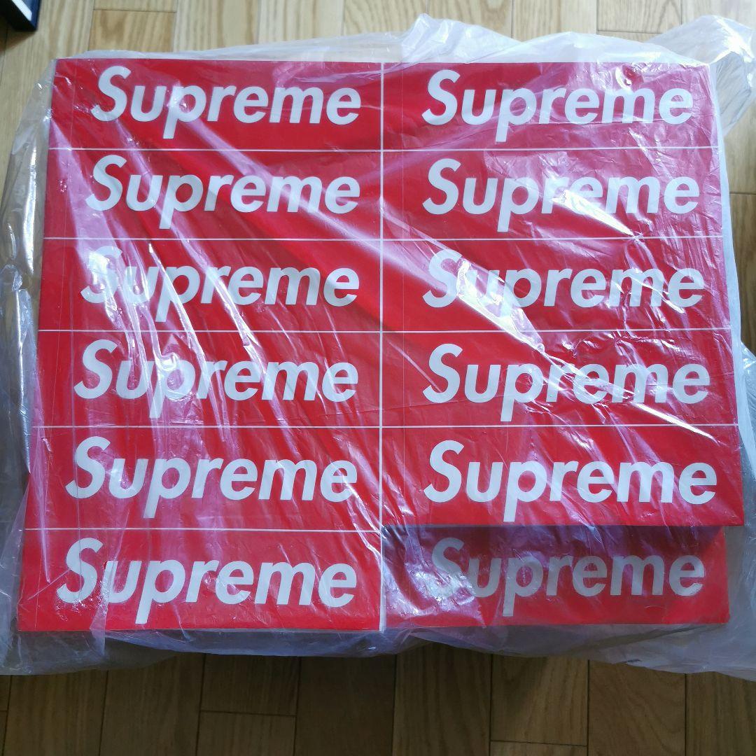 シュプリーム　スツール