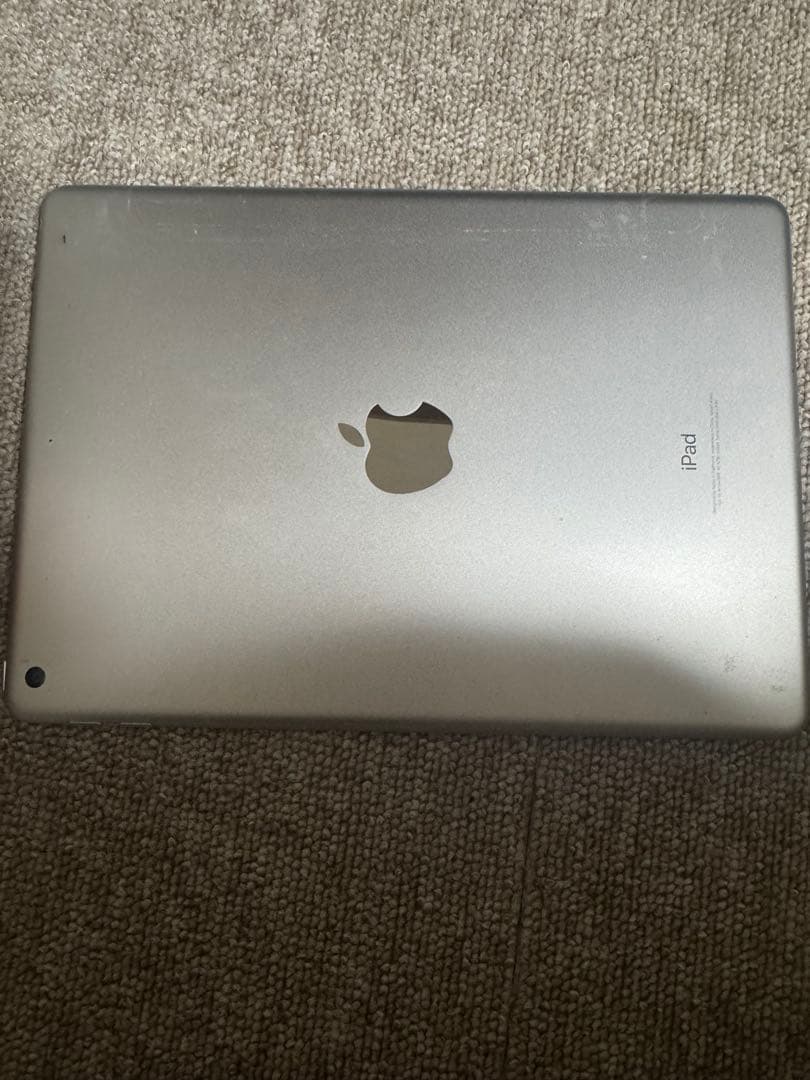 Apple iPad (モデル MR7K2J/A) 128GB