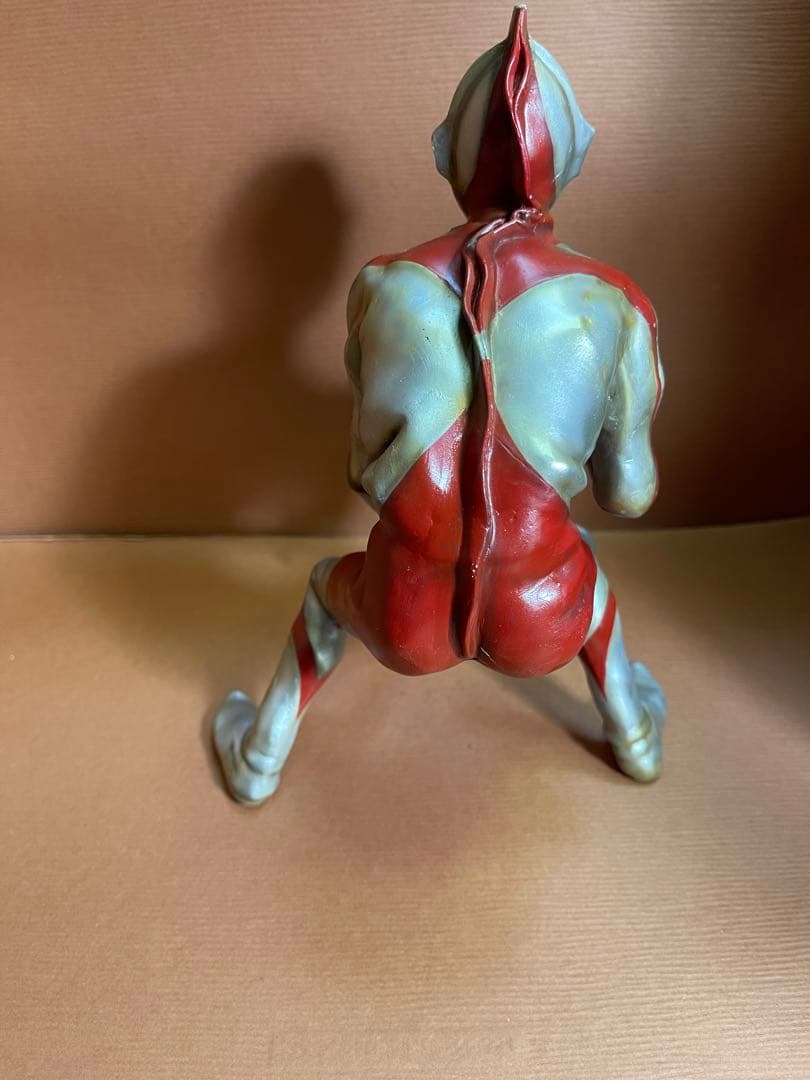 ウルトラマン　ネロンガ　ガレージキット　22cm