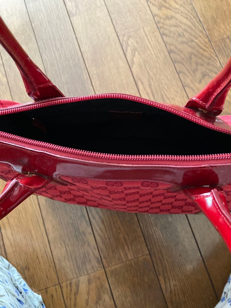 GUCCI レッド ハンドバッグ　匿名配送