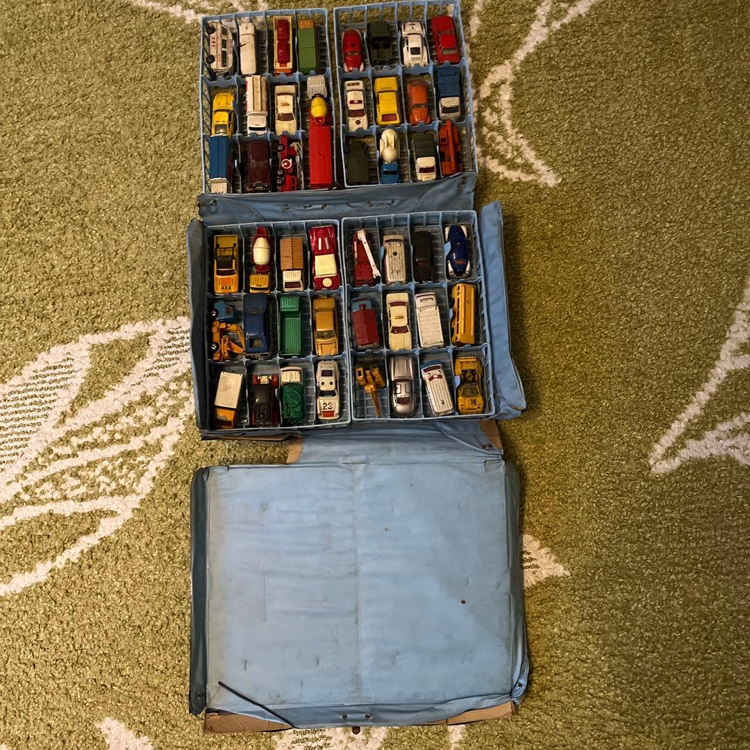 【貴重】ミニカーセット 約30台 ブルー収納ケース付き