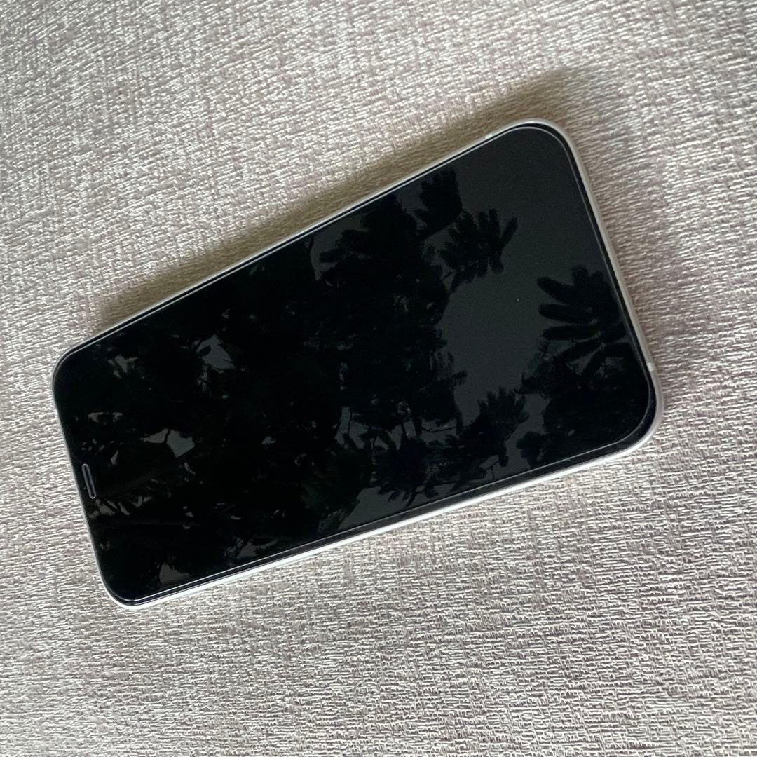 iPhone 12 mini ホワイト 256GB simフリー