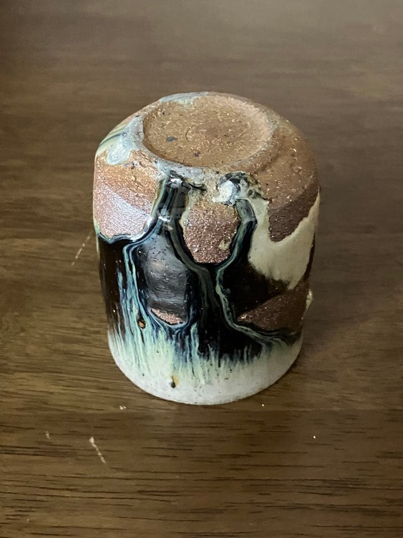 吉野敬子作　朝鮮唐津湯呑　2脚セット　遺作　径7cm 高さ8.5cm