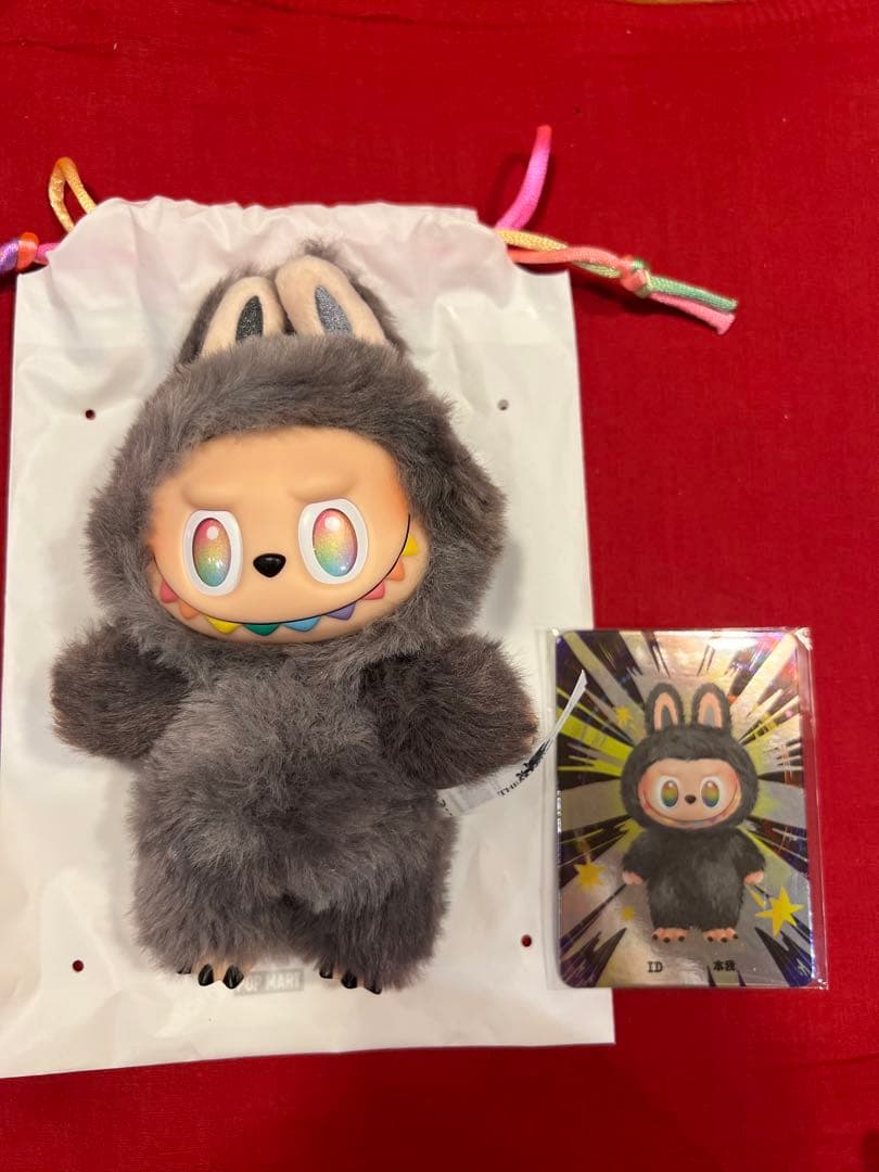 み*ん様 POP MART ラブブ THE MONSTERS Energy シー