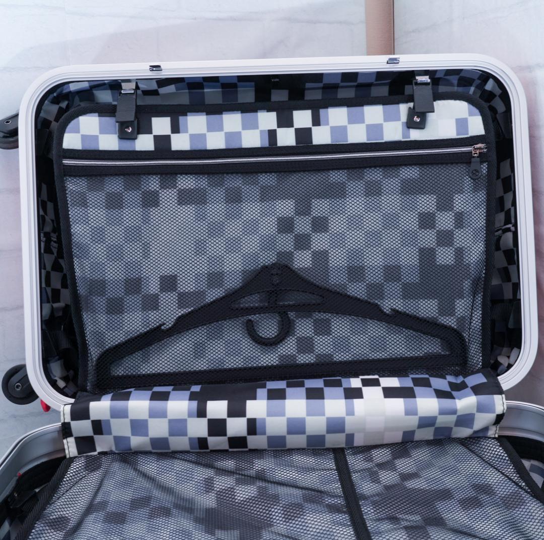 【美品】イノベーター スーツケース INV575 60L　TSAロック　希少色