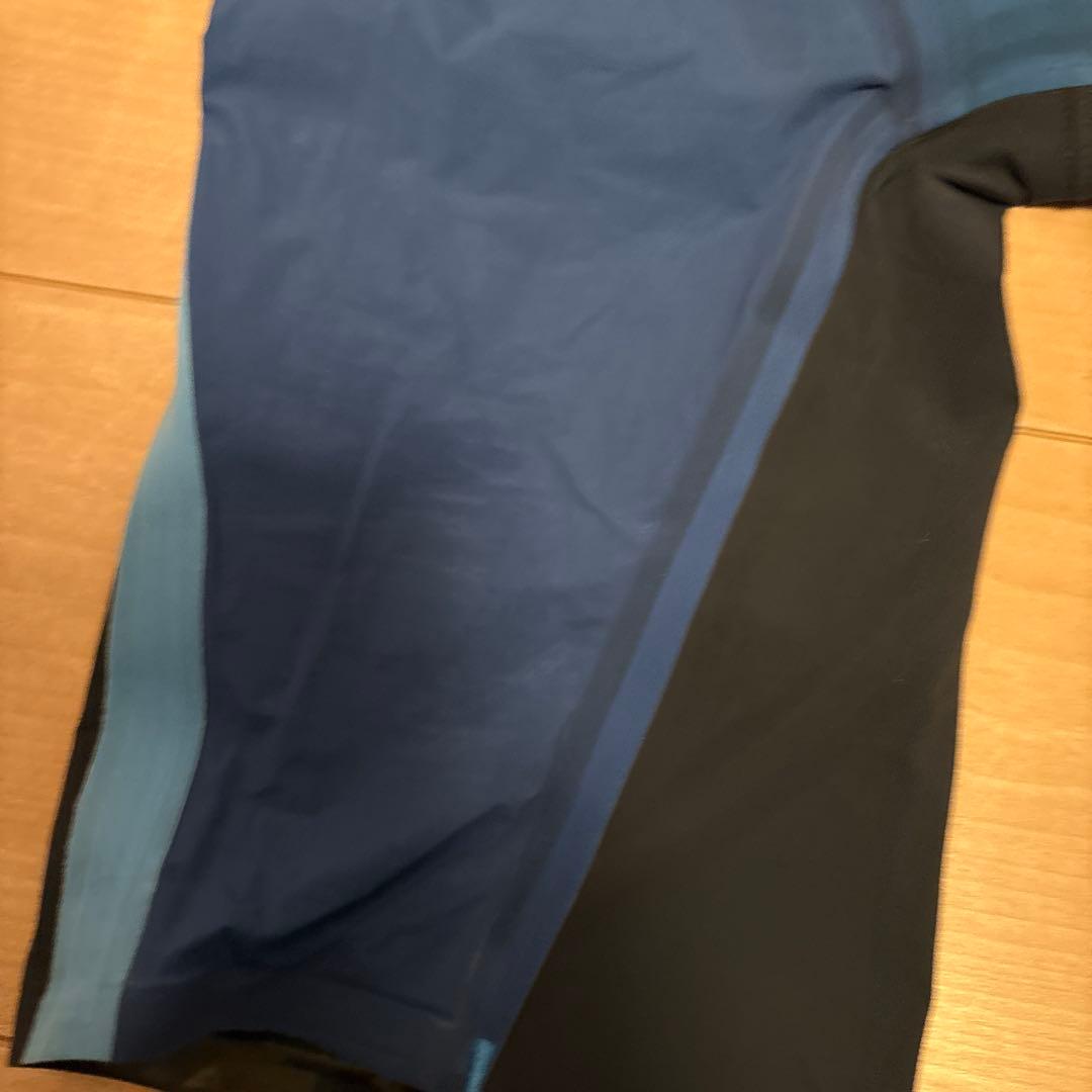 arena アクアフォース競泳水着 Lサイズ