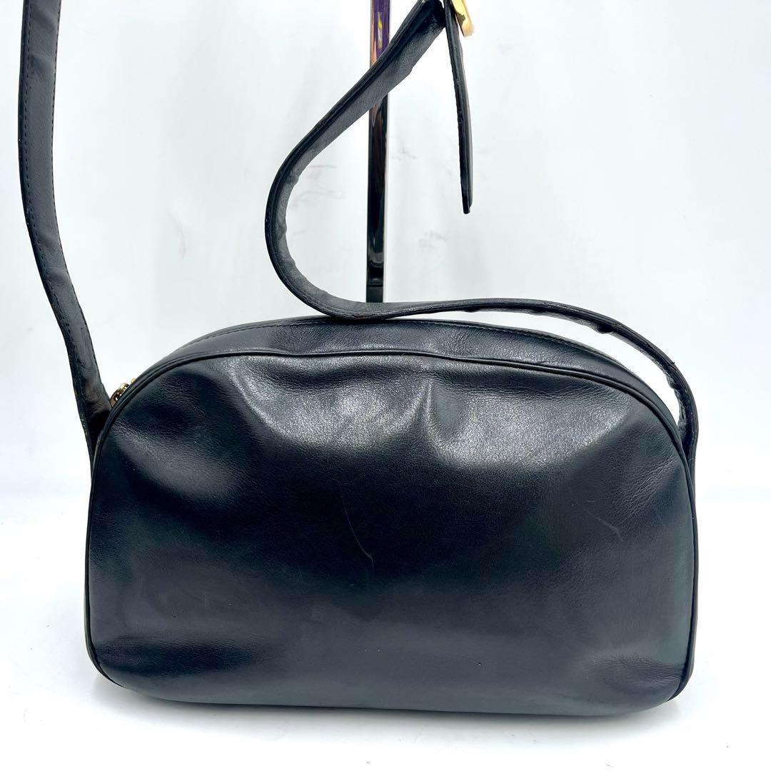 美品希少✨カルティエ ショルダーバッグ パンテール 金具 ロゴ レザー 本革