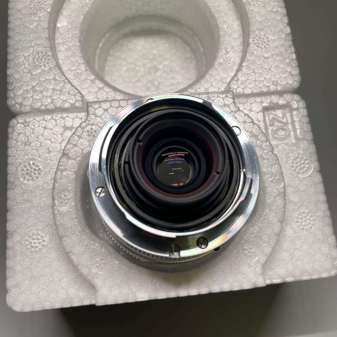 Carl Zeiss Biogon T* 2.8/28mm フード&フィルタ付き