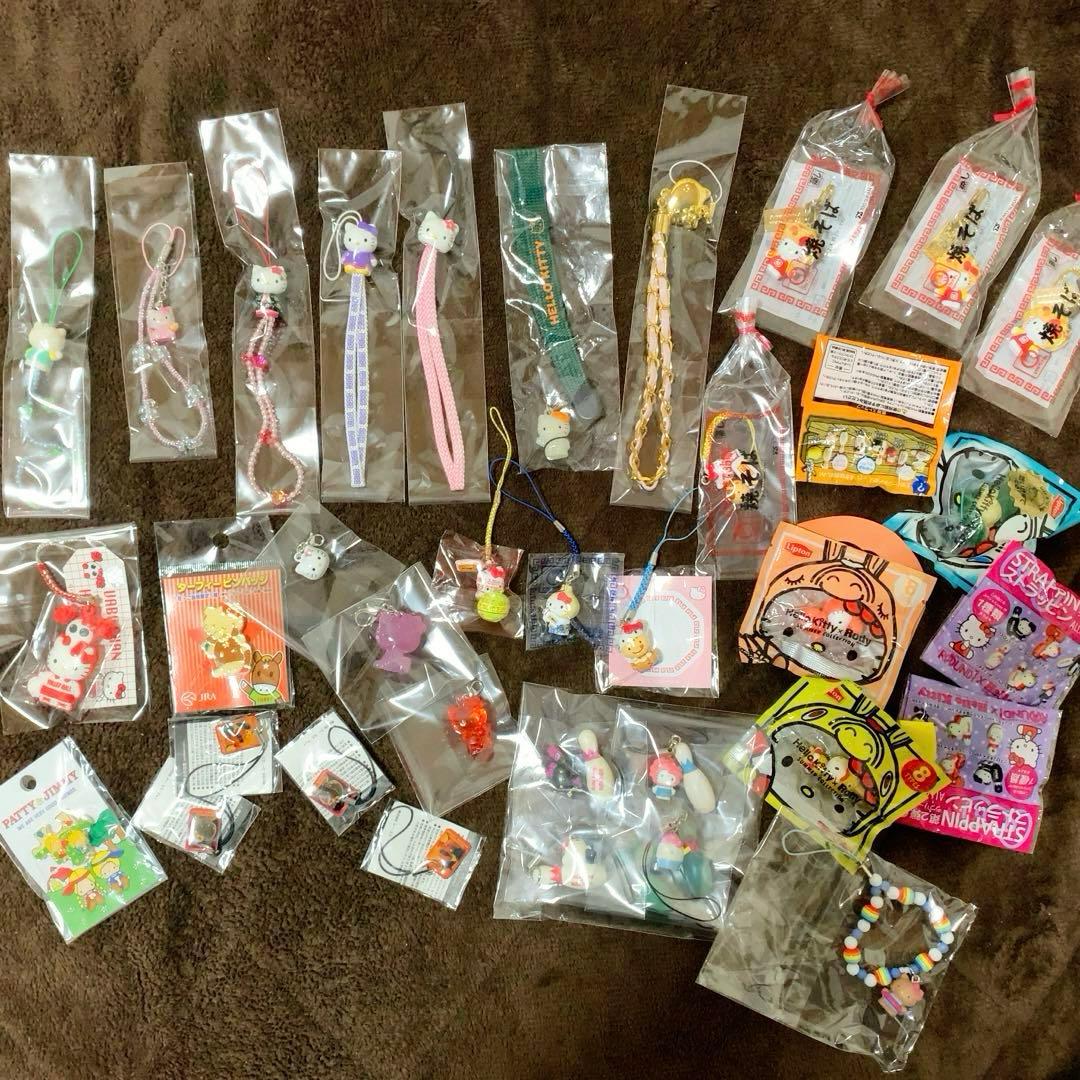 ご当地キティ359個　ロリータ/イチゴ根付/コラボ/非売品等　入手困難 多数