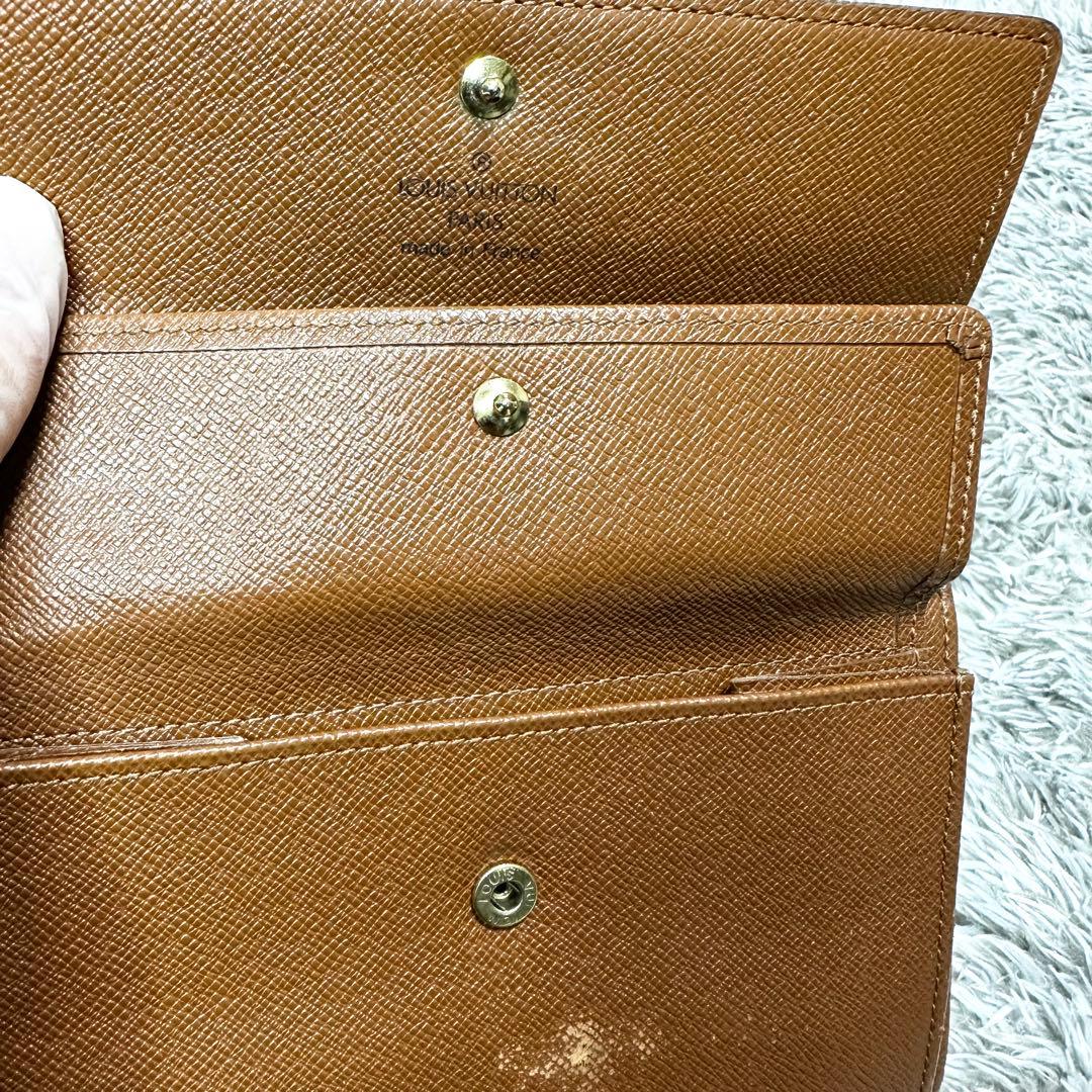 LOUIS VUITTON モノグラム ポルトトレゾール　エテュイパピエ 財布