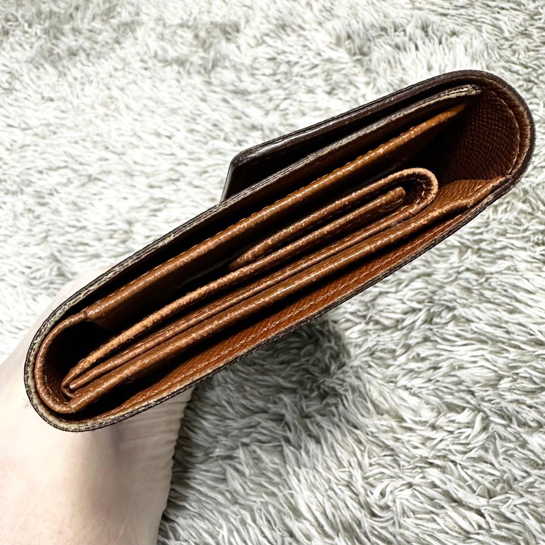 LOUIS VUITTON モノグラム ポルトトレゾール　エテュイパピエ 財布