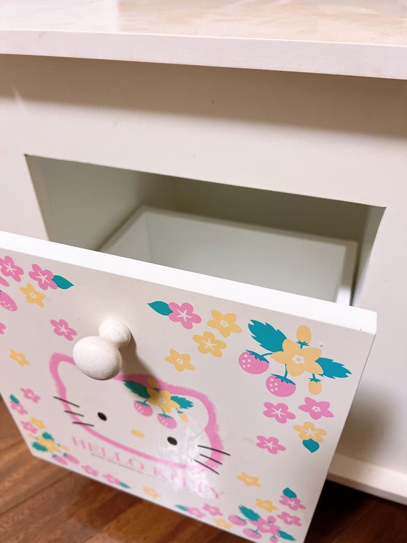 超レア/激レア/サンリオ/ハローキティ/野いちごキティ/テーブル/ドレッサー/