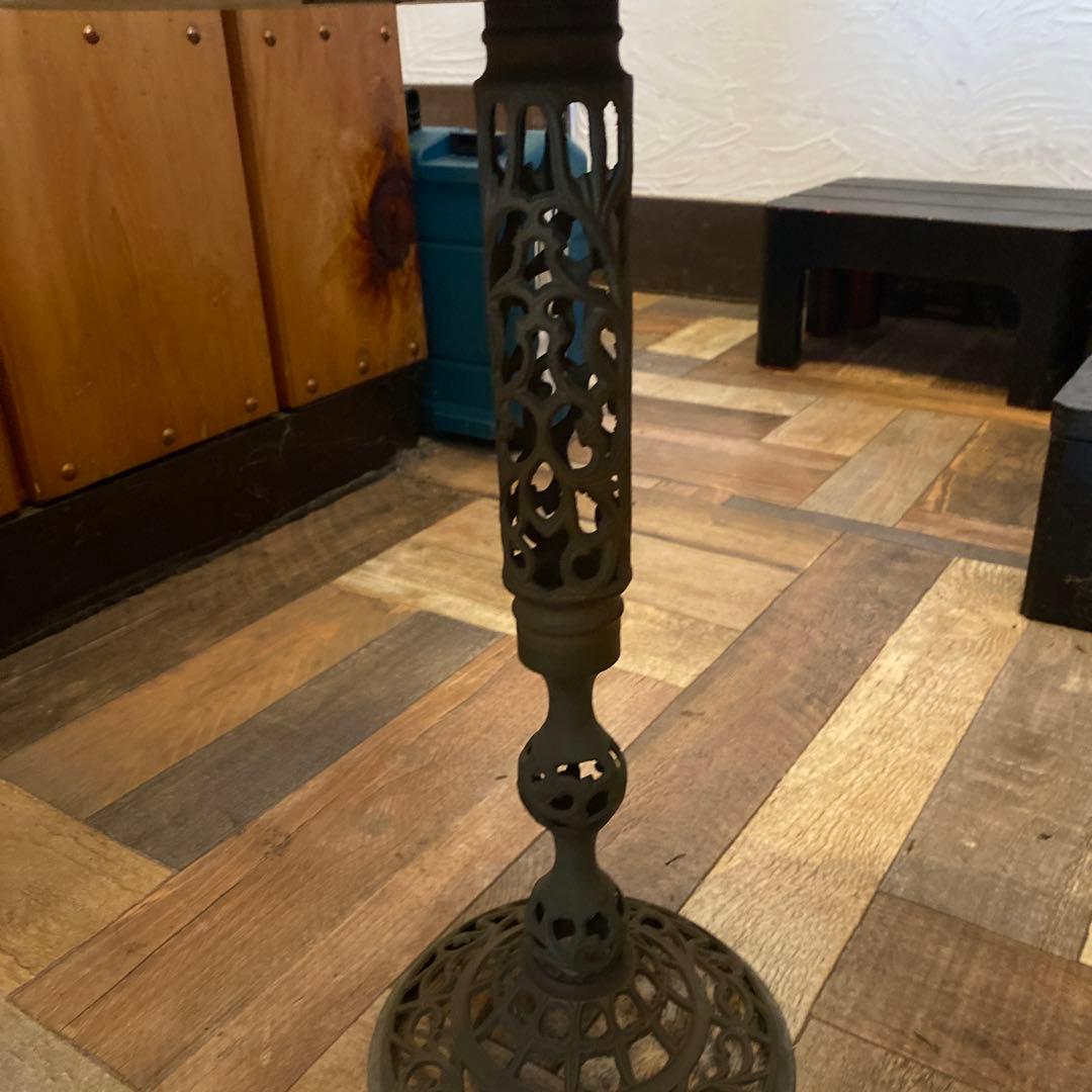 アンティーク　カフェテーブル　大理石&アイアン