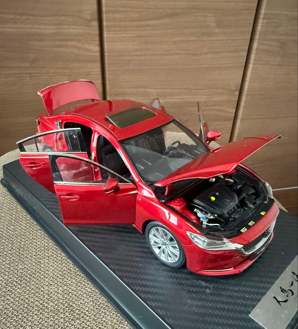 Mazda 6 Atenza 1/18 ミニカー レッド