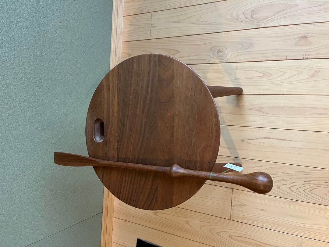 日進木工製！ 靴べらスツール