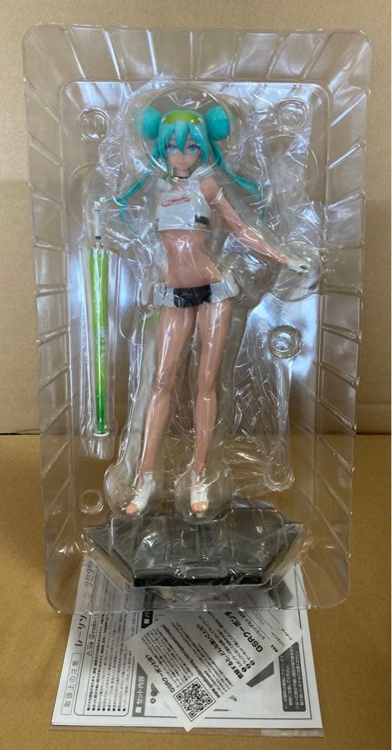 Max Factory 初音ミク　レーシングミク　2022 Tropical