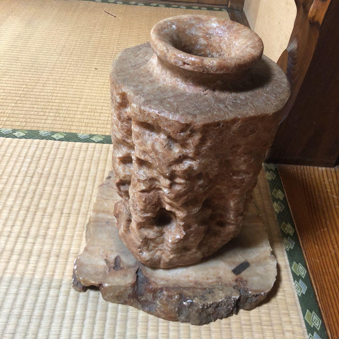 骨董品　壺　花瓶？　石