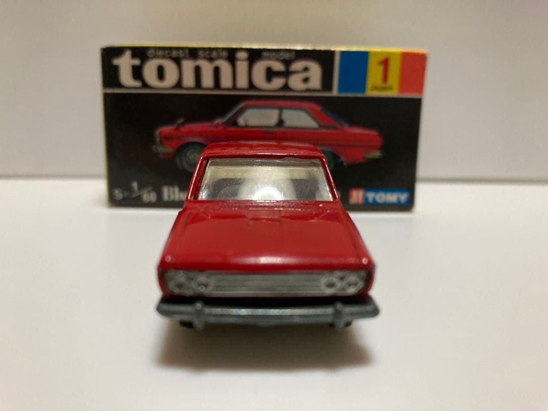 トミカ　No.1 黒箱　日本製　ニッサン　ブルーバードSSSクーペ　1Aホイール