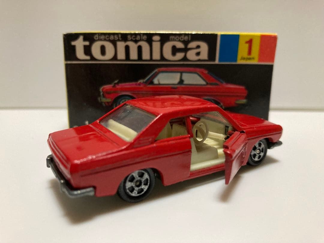 トミカ　No.1 黒箱　日本製　ニッサン　ブルーバードSSSクーペ　1Aホイール