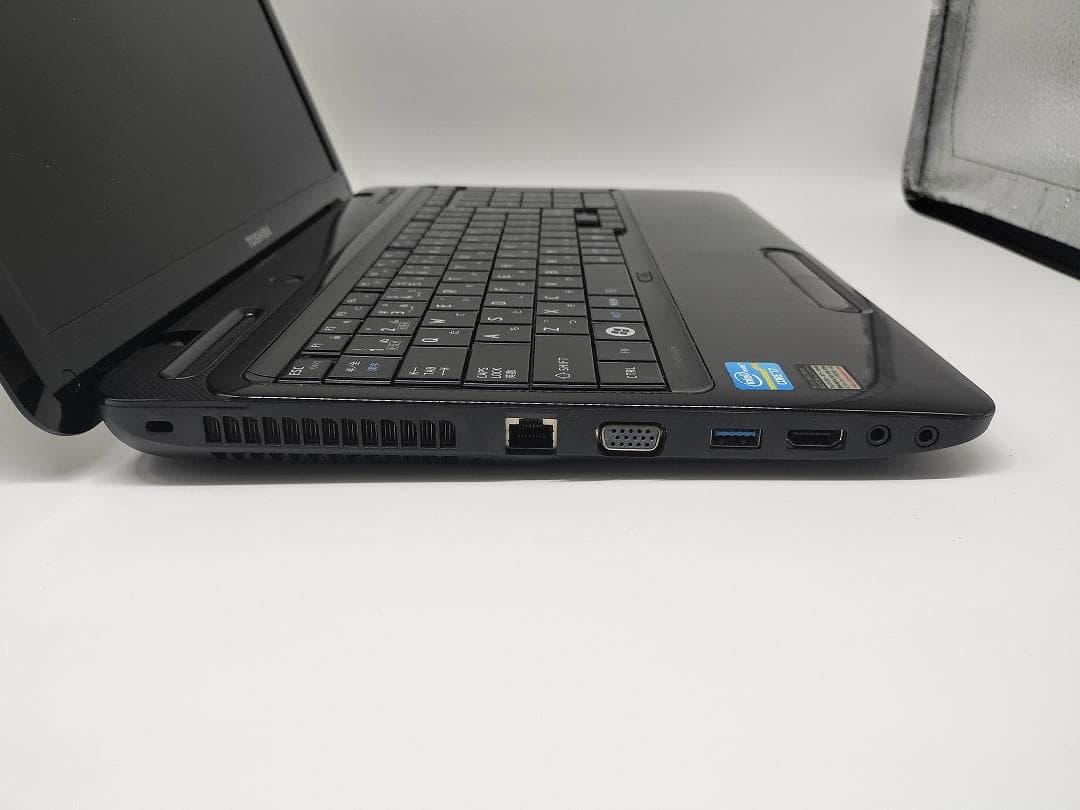 【東芝】爆速 Corei7/新品SSD128GB ノートパソコン A11