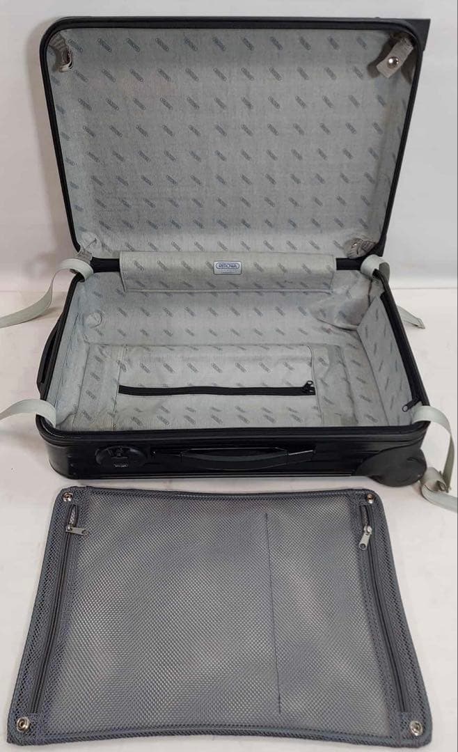 RIMOWA 32L キャリケース ブラック