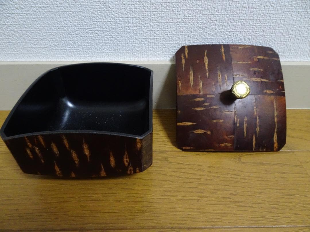 桜皮製品：10種類　茶びつ　茶托　菓子器　花瓶　大皿　茶托　　雪駄などde-5