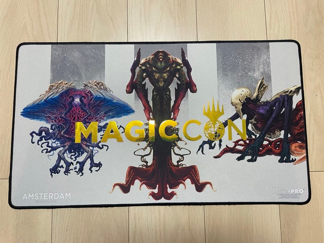 【使用済格安】MAGICCON プレイマット mtg エルドラージ ウラモグ