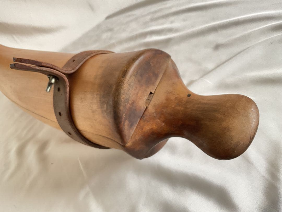 希少！古い木製「ブーツ・キーパー/」ストレッチャー」左足用