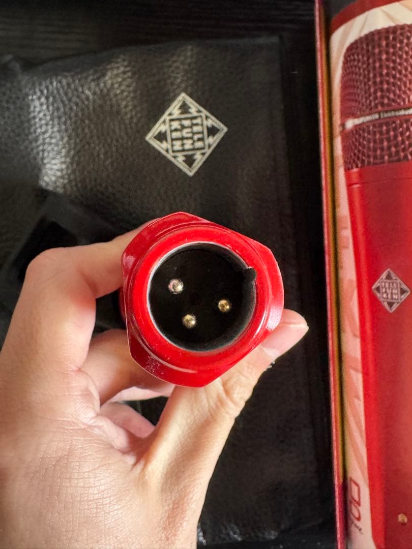 TELEFUNKEN M80 ダイナミックマイク レッド