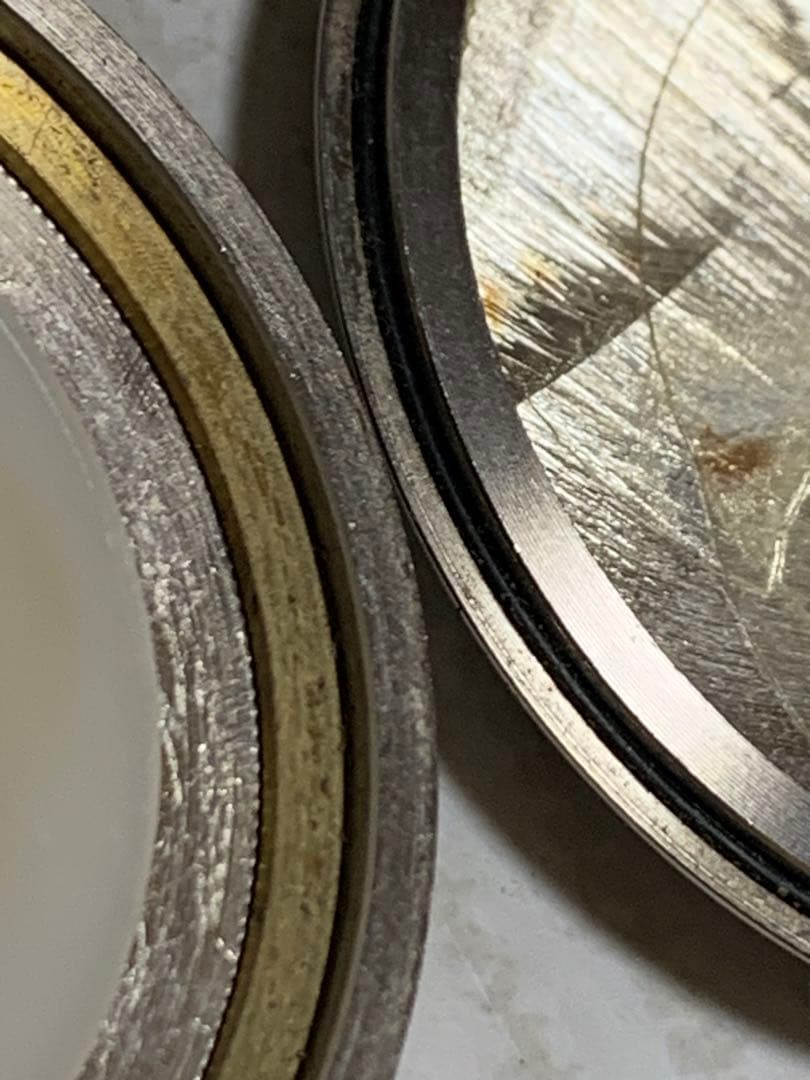 　メイプルリーフ銀貨　懐中時計　 重さ５４.5g　時計不動品かも