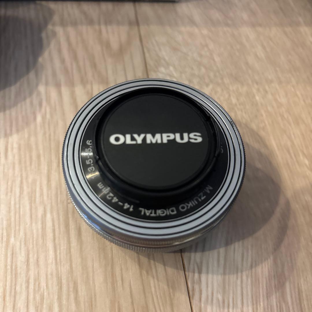 OLYMPUS E-PL7 ミラーレスカメラ 本体